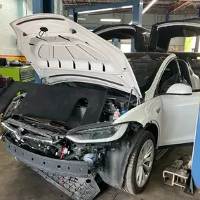 Tesla Paint and Body Repair, Tesla Insurance Claims, Tesla Brake and Drive Unit Repair