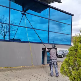 Bild von Glanz Dienstleistungen