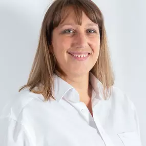 med. dent. Angela Jehle-Spaenhauer
Eidgenössisch diplomierte Zahnärztin, SSO Mitglied, Praxisinhaberin Zahnarztpraxis am Ring