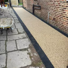 Bild von Tatton Drives and Patios Ltd