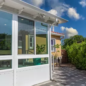 Bild von Harbor Line Exteriors