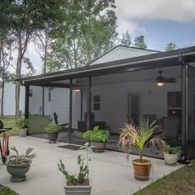 Bild von Harbor Line Exteriors