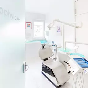 Praxis für Zahnheilkunde Dr. Hans-Jörg Fuhr