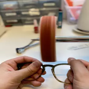 Bild von brille + glas augenoptik