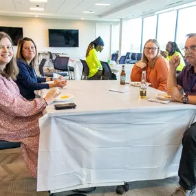 Bild von Thompson Creek Window Company Manufacturing Center