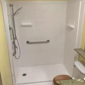 Bild von L-Bow Grease, LLC