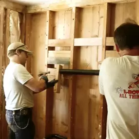 Bild von L-Bow Grease, LLC