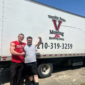 Bild von Varsity Boys Moving & Hauling Junk