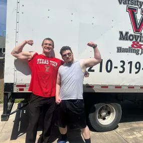 Bild von Varsity Boys Moving & Hauling Junk