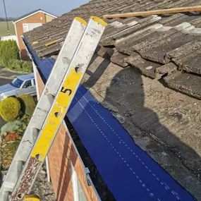 Bild von Lowes Roofing and Guttering Services Ltd