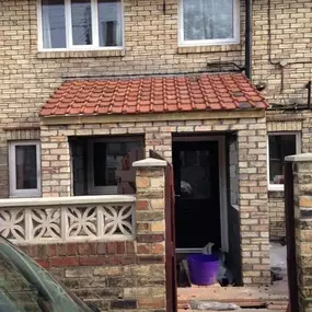 Bild von Lowes Roofing and Guttering Services Ltd