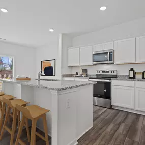 Experience everyday simplicity and convenience with our energy-efficient interiors and brand-new appliances.