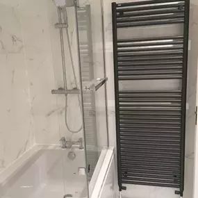 Bild von Dean Williams Ceramic Wall & Floor Tiling Services