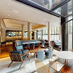 Lower East Side outdoor seating