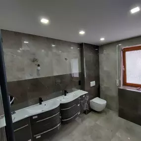 Bild von VR BAU Romanchuk