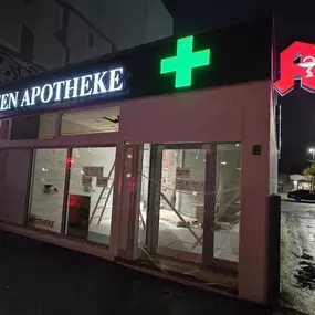 Aussenansicht der Löwen-Apotheke