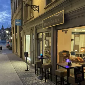 Mediterrane Abendstimmung im Herzen der Zürcher Altstadt.