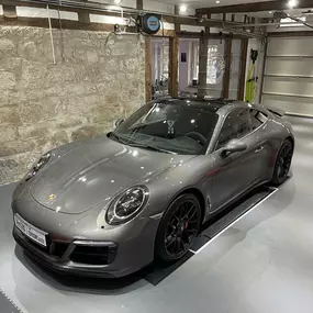 Bild von GlanzStall Fahrzeugveredelung