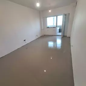 Bild von Zwicky Ionut Lae