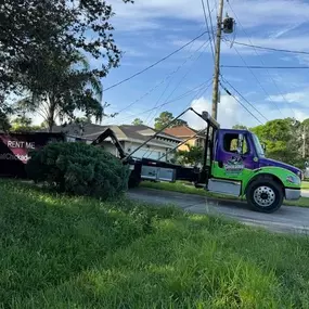 Bild von Chickadee Dumpster Rental