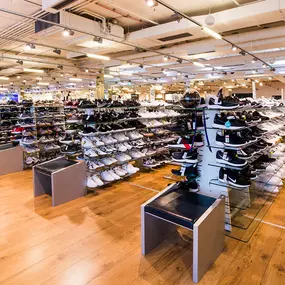 MUECKE Fürth im Hornschuch Center Schuhe