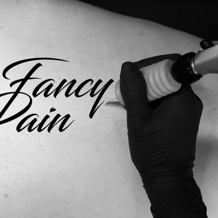 Logotyp från Fancy Pain Tattoo