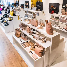 MUECKE Bayreuth Taschen & Accessoires