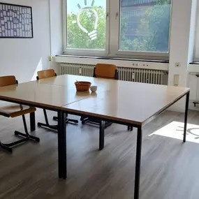 Leer Unterrichtsraum 1