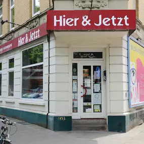 Bild von Hier u. Jetzt e.K., Spirituelle Buchhandel & Edelsteinhandlung, Hamburg Ottensen