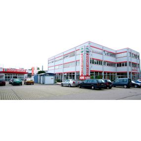 Bild von Götz + Moriz GmbH - Baustoffe, Fliesen, Türen, Parkett, Werkzeuge, Arbeitskleidung