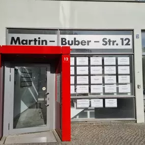 Berlin-Zehlendorf-Märchenbrunnen Eingang außen