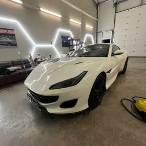 Bild von Upgrade Detailing - Autopflege & Fahrzeug Folierung Berlin