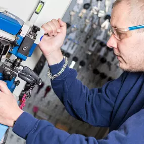 Holthausener Schlüsseldienst e.K. - Sicherheitstechnik in Düsseldorf