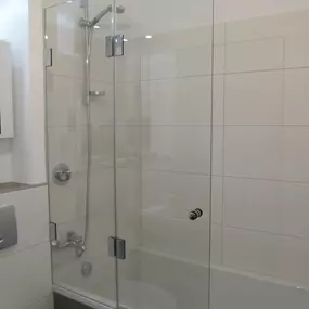 Glaserei Stief Köln Badezimmer