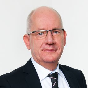 Andreas Ochtendung - AXA Versicherungen Claus Decker - Kfz Versicherung in  Köln