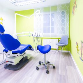Zahnarztpraxis Ammerndorf, Dr. Eva Lichtblau | Behandlungszimmer