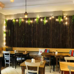 Aura eatery