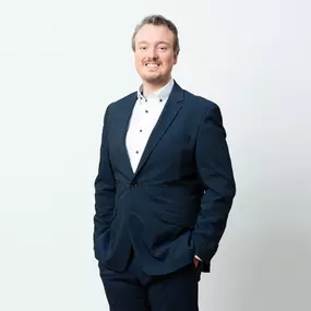 Agenturinhaber Benjamin Hüttner - AXA Bennet Hüttner- Kfz-Versicherung in Berlin