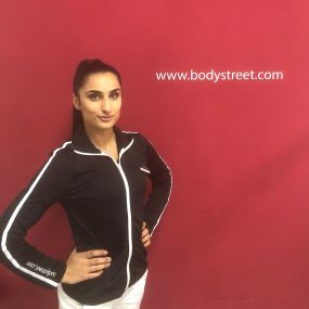 EMS Trainerin Rameen Rathore - BODY STREET Personal Trainerin
