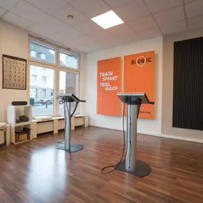 Bionic Sport EMS Fitnessstudio Trainingsfläche Paderwall