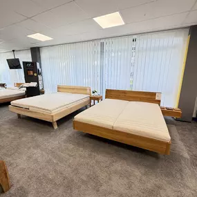 Massivholzbetten, Matratzen & Lattenroste bei Göpfert - gesund schlafen in Echterdingen bei Stuttgart