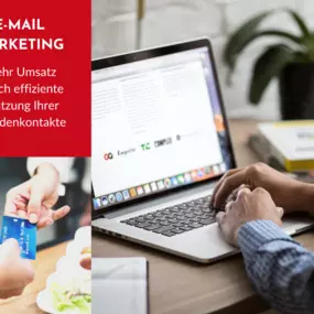 E-MAIL MARKETING
Wir alle kennen und hassen sie, die Spam E-Mails. Doch was unterscheidet diese unerwünschte Werbung von gern gesehenen und informativen Newslettern? Eigentlich nur eines, relevante Inhalte. Da wir uns für Spam-Mails meist nie „freiwillig“ angemeldet haben, passt der „Super günstige Kredit ohne Schufa“ oder das „Günstige Leasingauto dank Reimport“ in den meisten Fällen einfach nicht zu unseren aktuellen Bedürfnissen.

Bei erfolgreichem E-Mail Marketing hingegen passt der Inhalt I