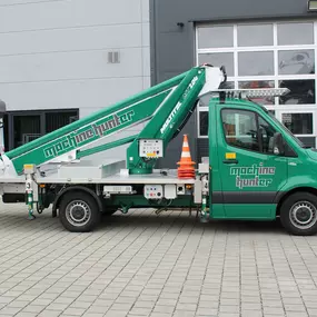 Machine Hunter Arbeitsbühnen Gabelstapler Telestapler Hannover