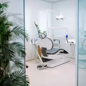 Bild von Dr. med. dent. Matthias Salfelder Zahnarzt Nürnberg
