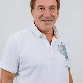 Bild von Dr. med. dent. Matthias Salfelder Zahnarzt Nürnberg