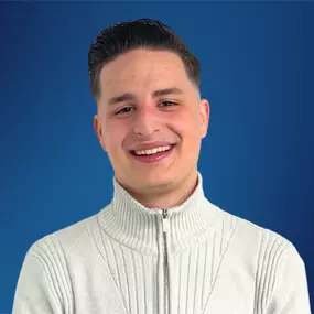 Sem-David Zach - AXA Versicherungen Claus Decker - Kfz Versicherung in  Gummersbach