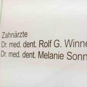 Dr. med. dent. Rolf G. Winnen - Zahnärzte am Kirchplatz