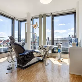 Zahnärztin Stephanie Breuer Behandlungsraum