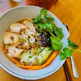 Asian Fusion Kitchen Yun Köln - Union Nudel Suppe mit Garnelen