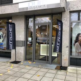 Bild von Pure Hairstyle UG Friseure | München